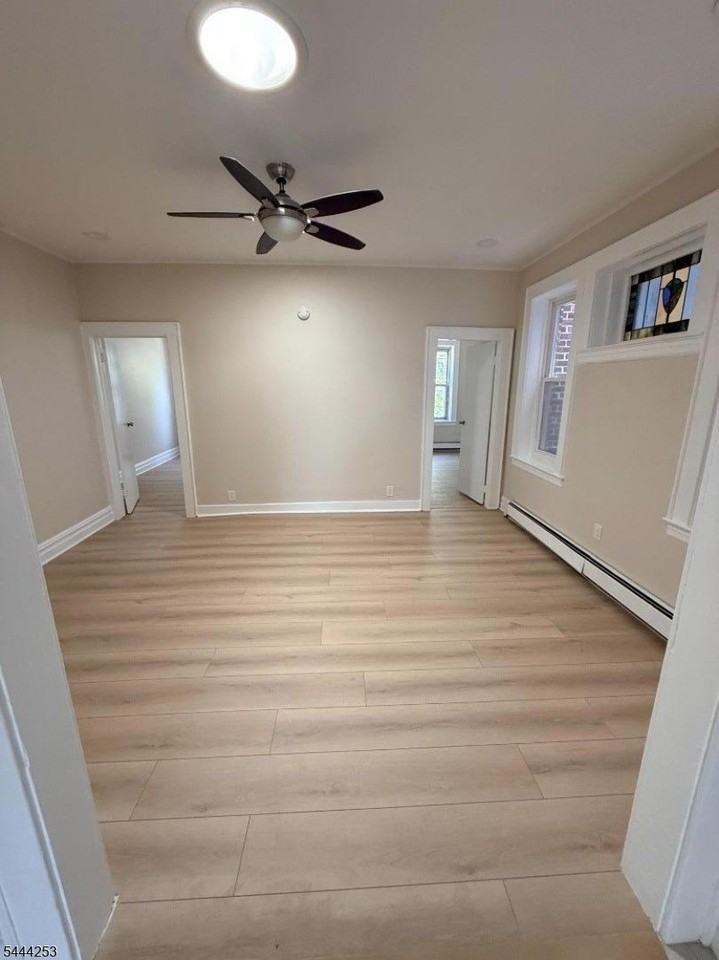 1703 Springfield Ave - Photo 2 of 3