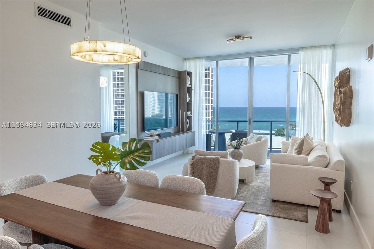 17550 Collins Ave #703
