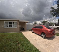 5720 Sw 38th Ct #5720 - Photo 1 of 1