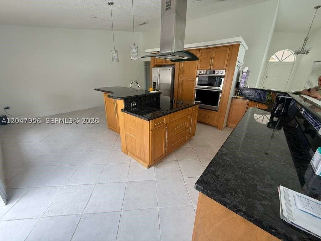 18171 Nw 18th St - Photo 5 of 14