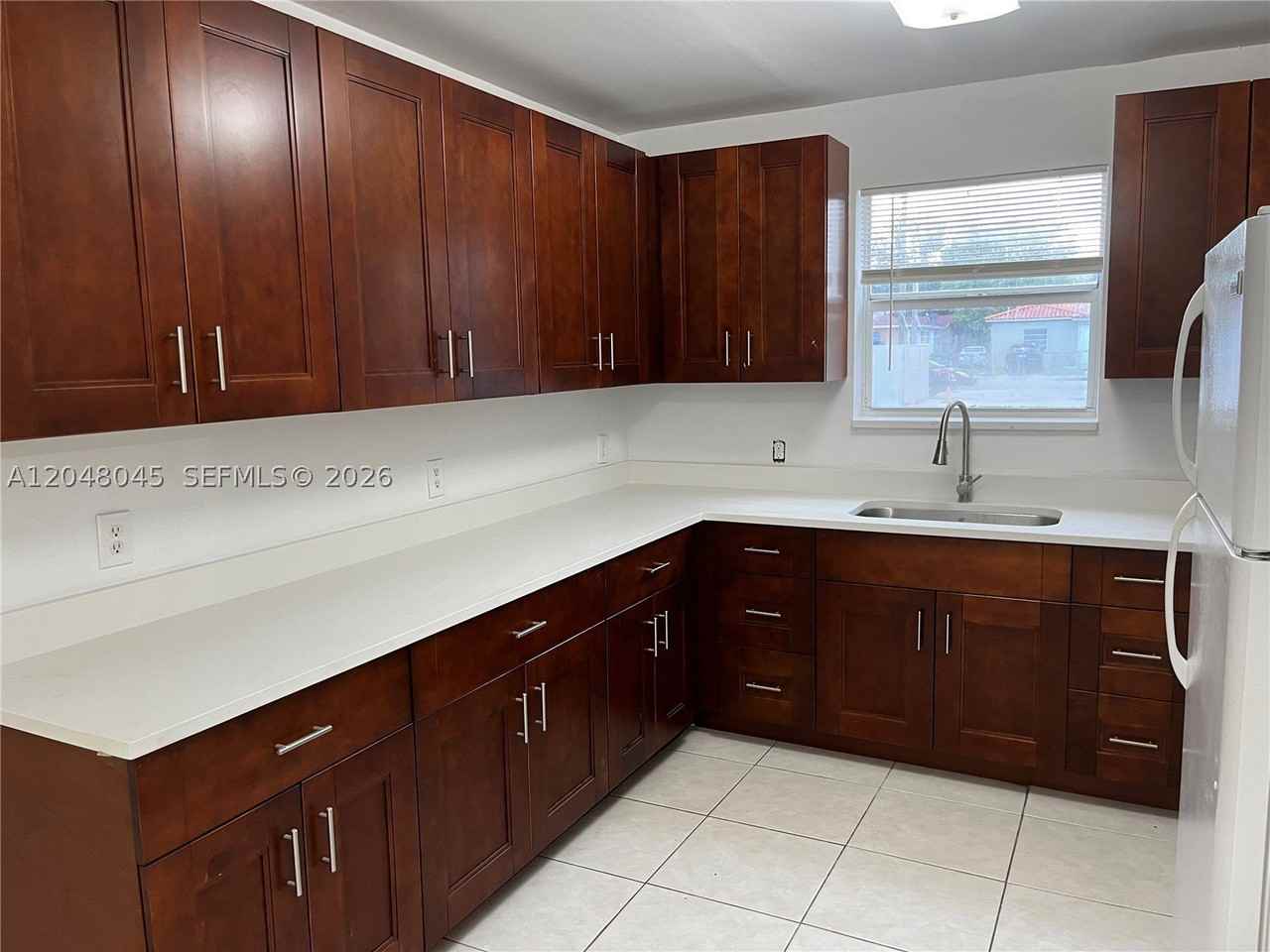 181 Nw 47th Ave #9 - Photo 5 of 16