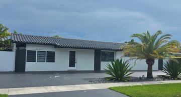 featured image of 10790 Sw 66th Dr #0