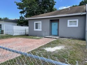 1240 Nw 102nd St #1240 - Photo 1 of 1