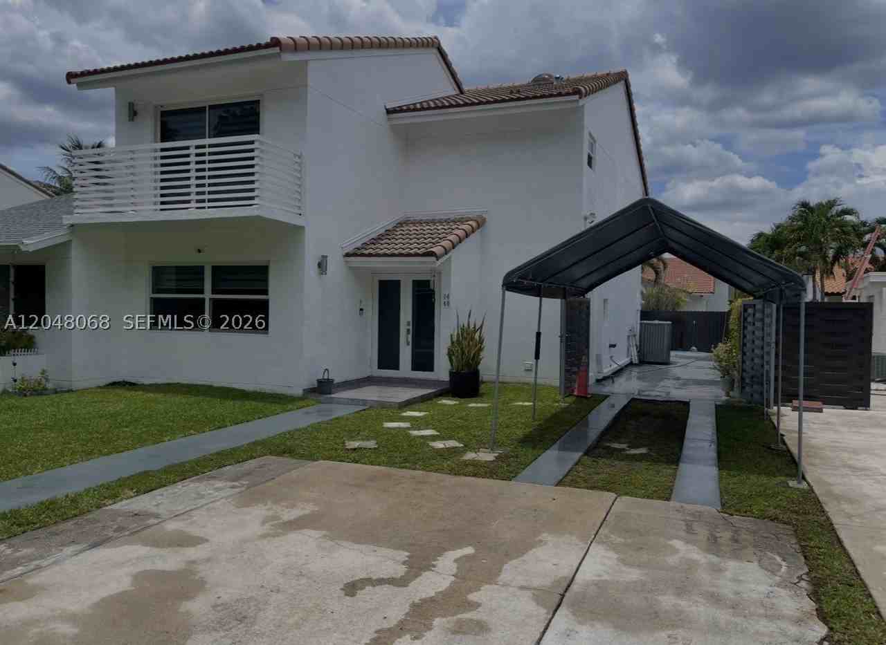 1440 Sw 118th Ave - Photo 2 of 24