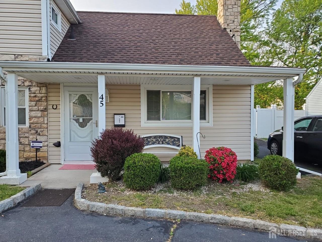 45 W Iselin Pkwy - Photo 3 of 26