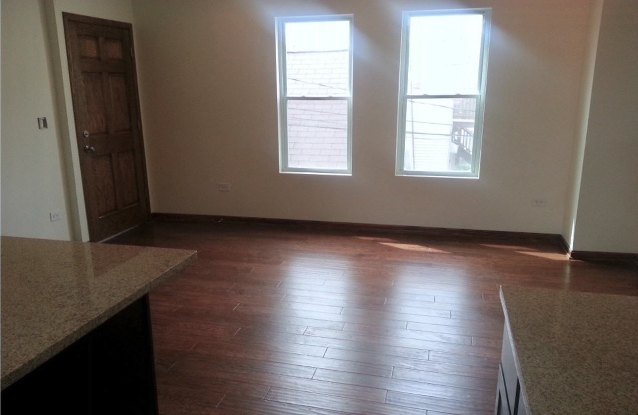 3327 N Hamilton Ave #2R - Photo 6 of 19