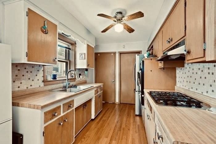 6822 W Higgins Ave - Photo 4 of 14