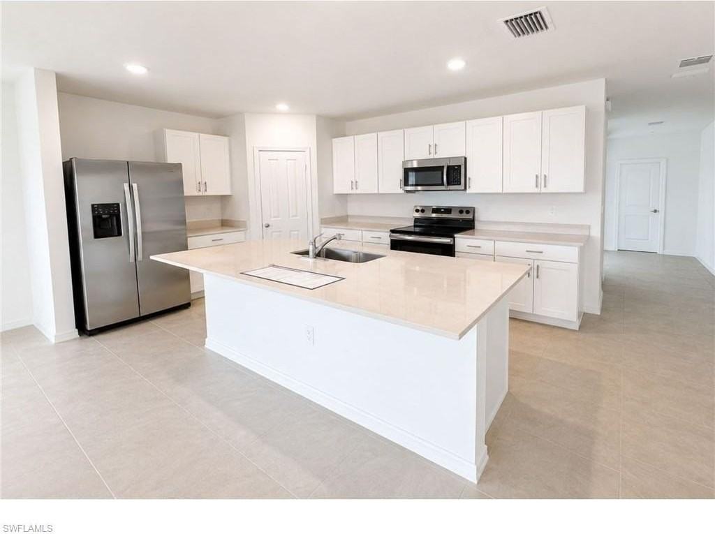 17277 Cantu Ct - Photo 2 of 8