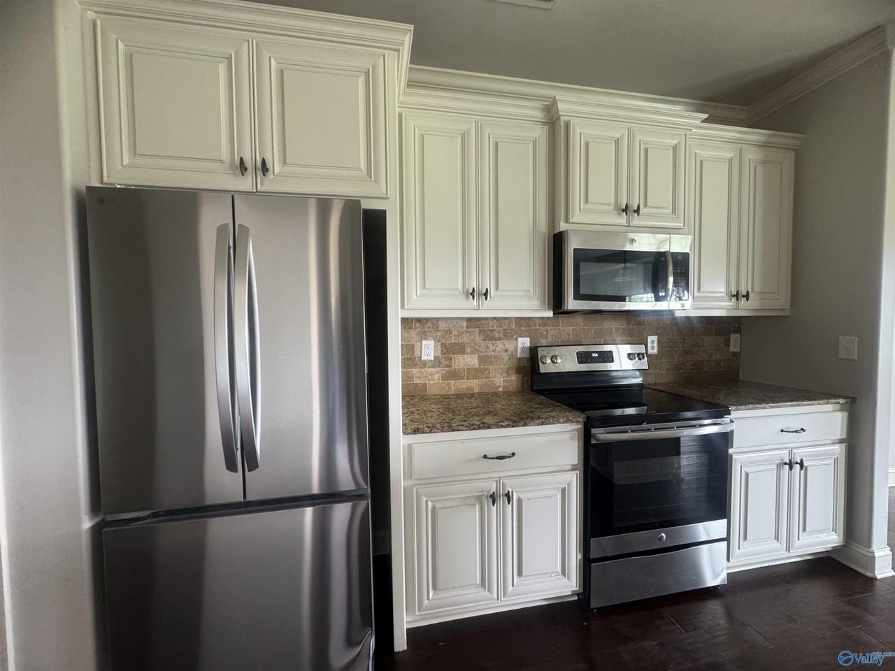 185 Jimmy Fisk Rd - Photo 4 of 21
