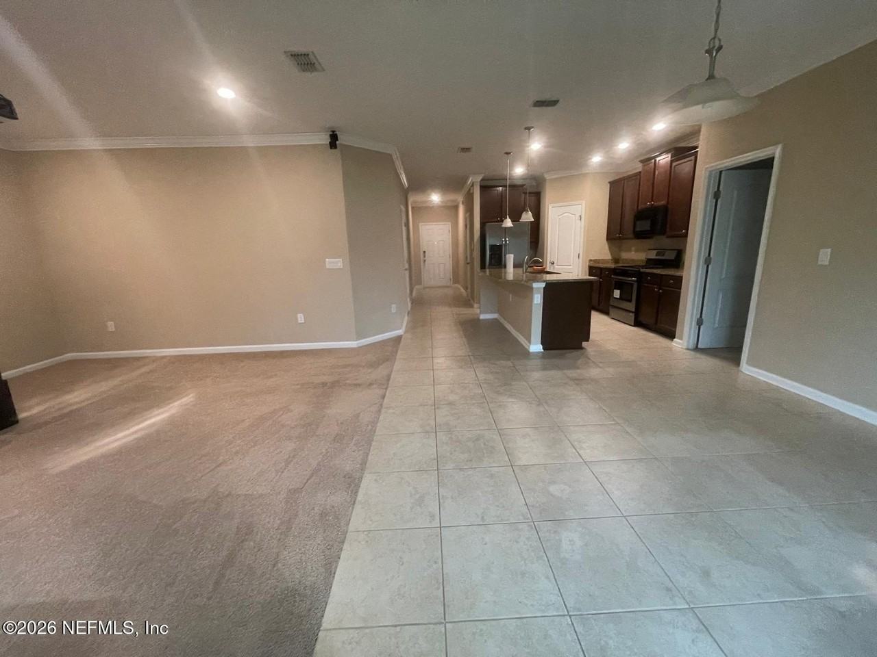 2618 Las Calinas Blvd - Photo 5 of 39