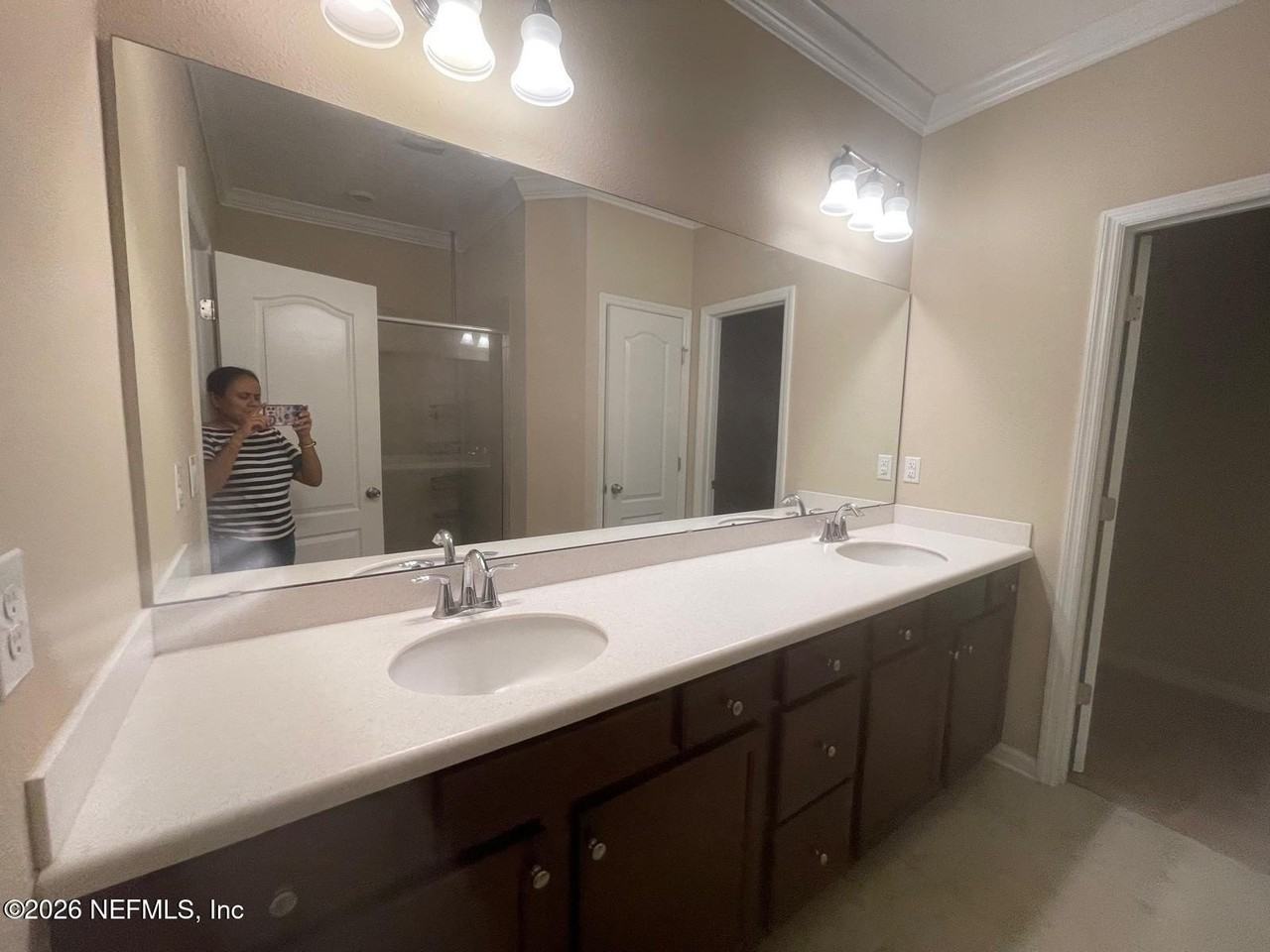 2618 Las Calinas Blvd - Photo 7 of 39