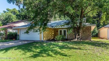 featured image of 13009 Bent Pine Ct E