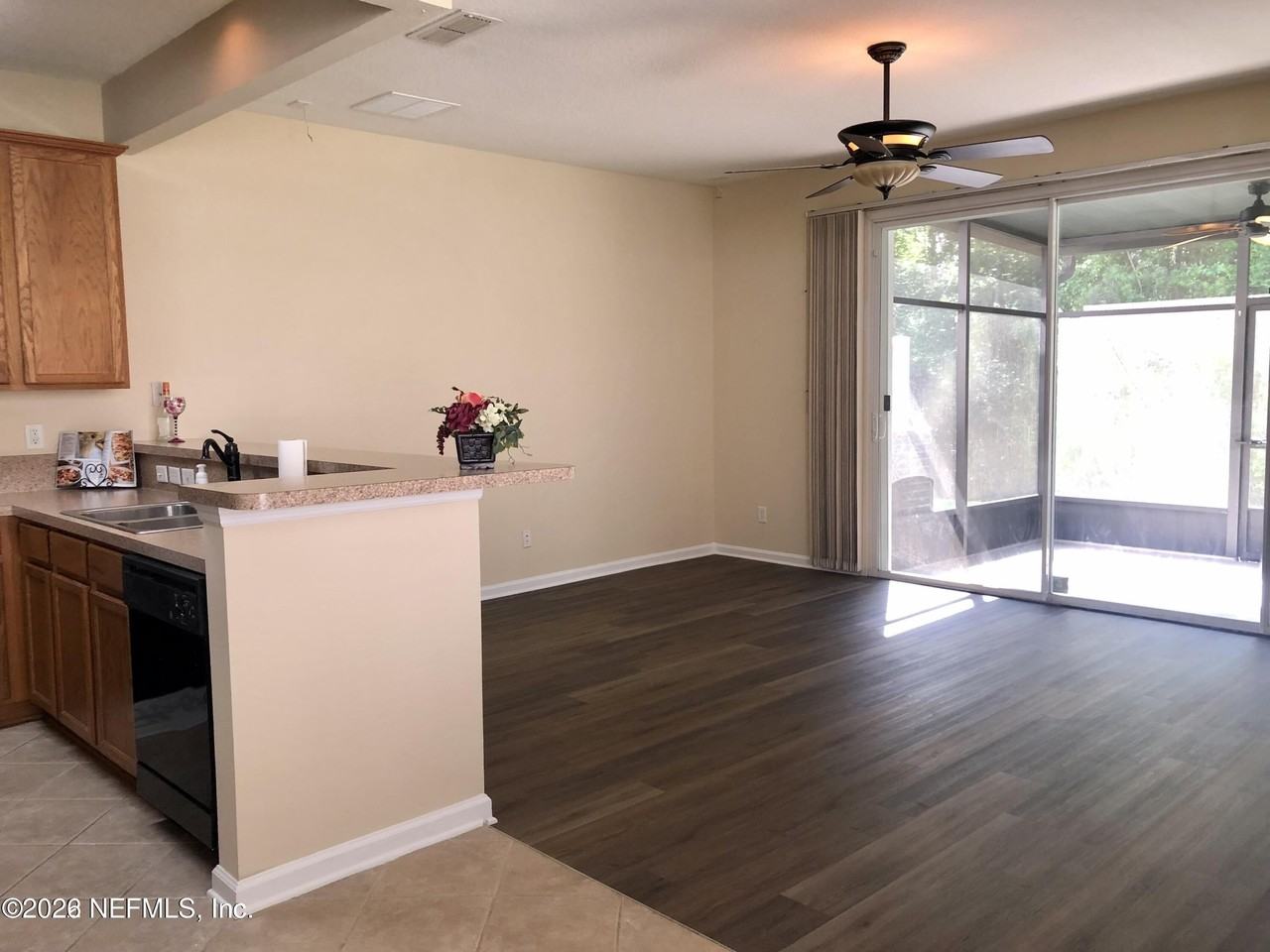 5749 Parkstone Crossing Dr - Photo 6 of 29