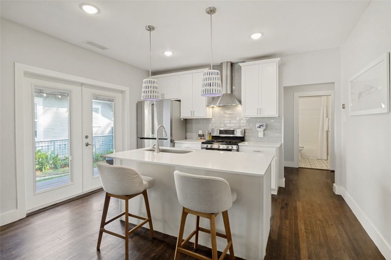 1023 Mount Auburn Ave - Photo 7 of 19