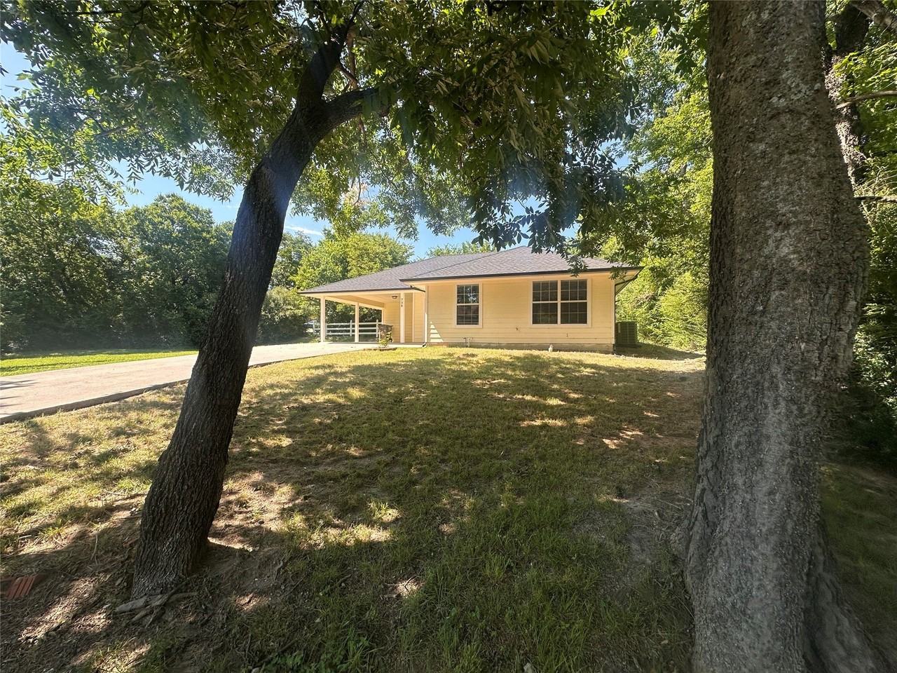 738 Wayne Ave - Photo 2 of 24