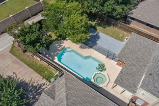 610 English Oak Dr - Photo 1 of 1