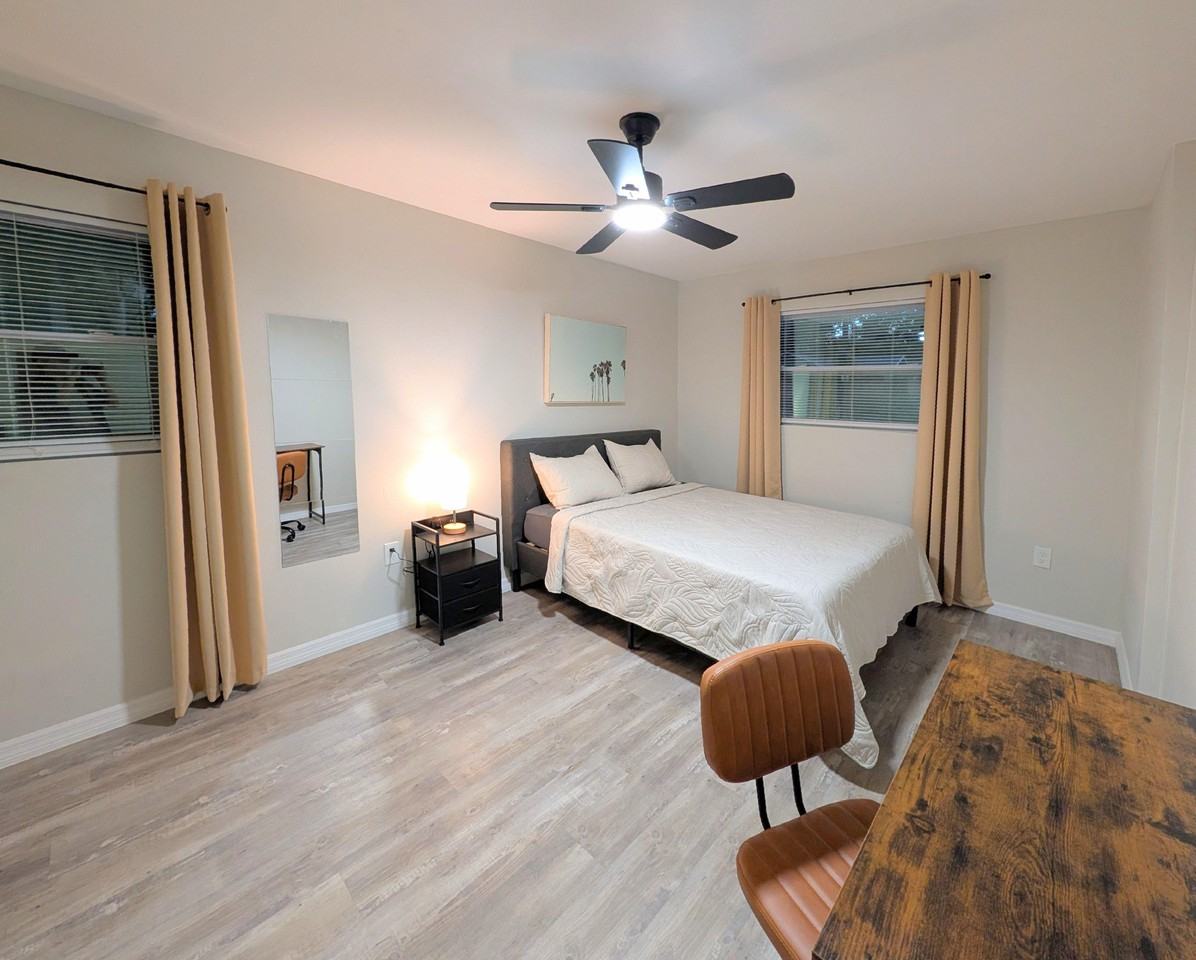 N Missouri Ave - Photo 7 of 10
