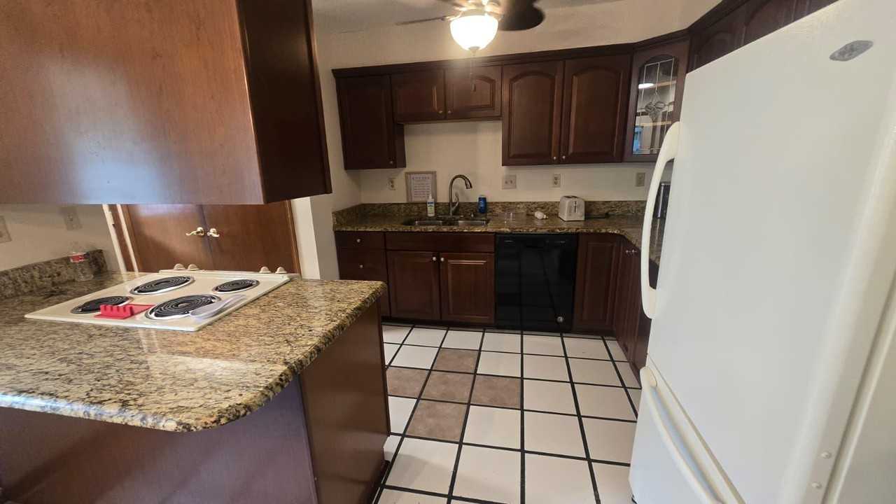 Brandywine Cv - Photo 3 of 14