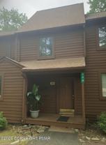 349 Crewe Ct - Photo 1 of 1