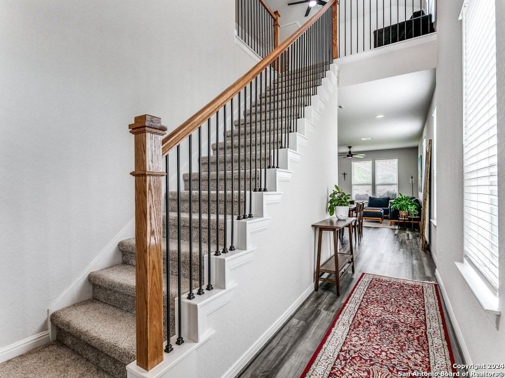 15066 Palm Desert Ct - Photo 4 of 25