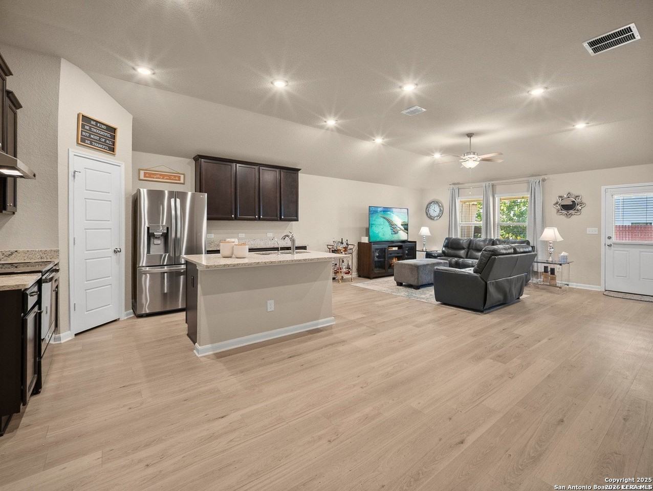 4311 Southton Woods - Photo 2 of 30
