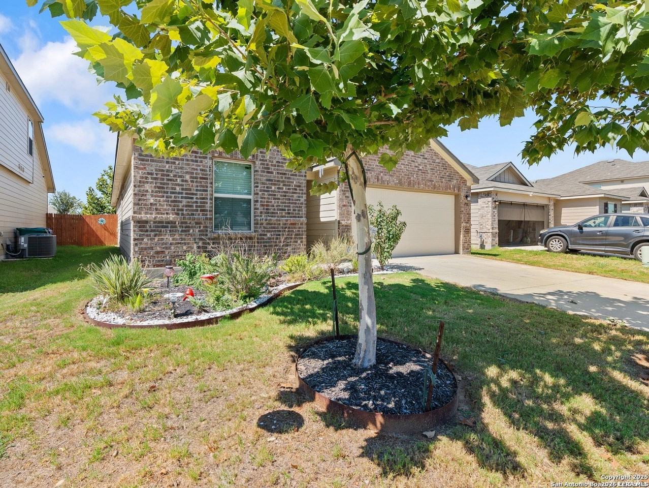 4311 Southton Woods - Photo 4 of 30