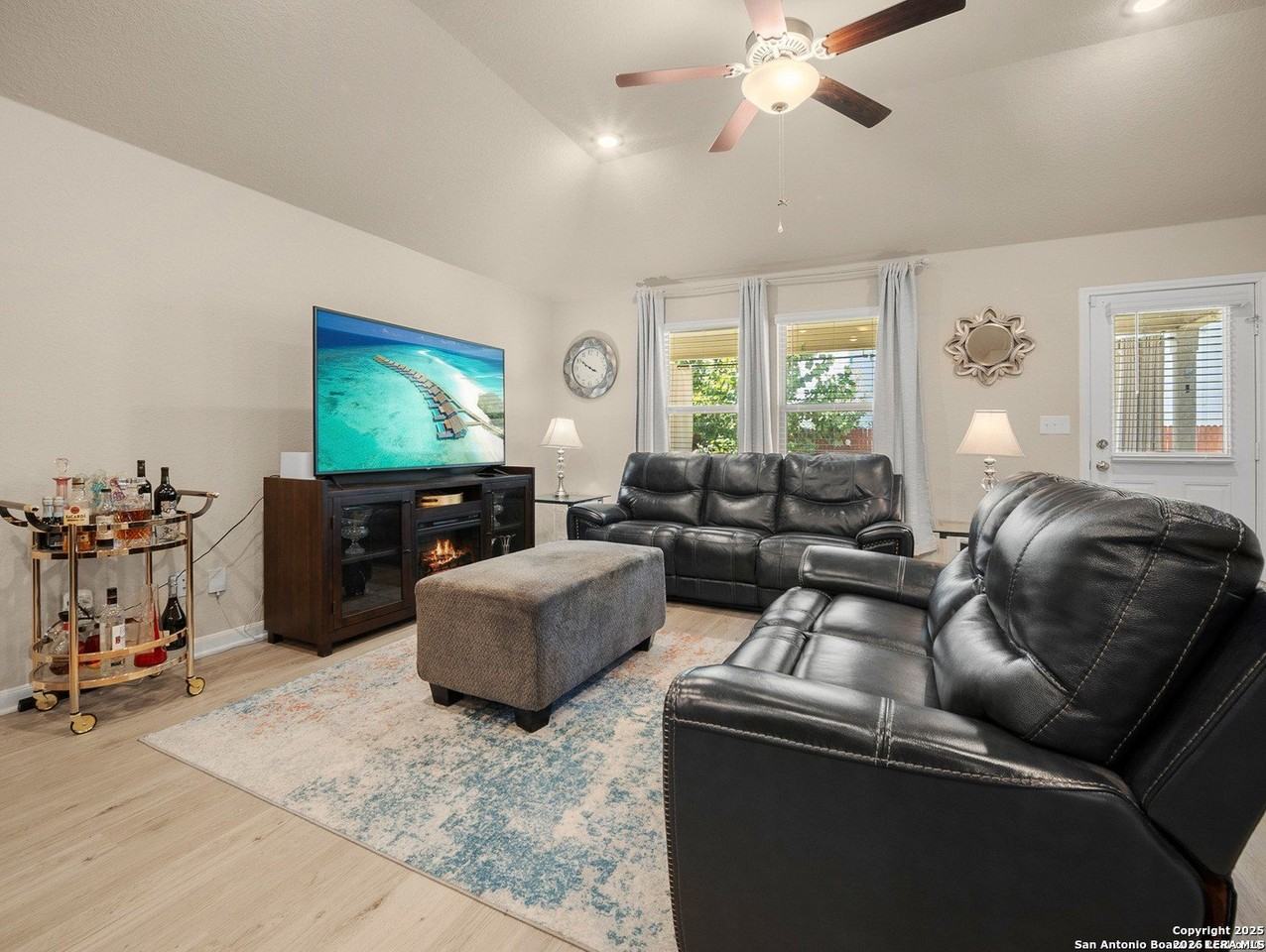 4311 Southton Woods - Photo 5 of 30