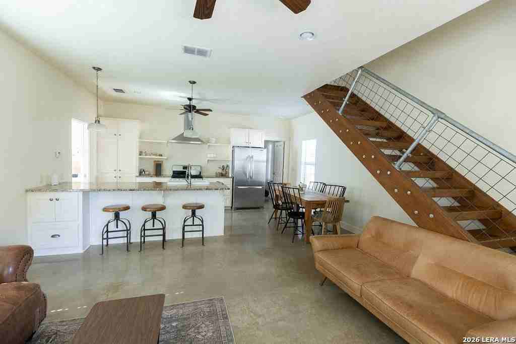 809 Josephine St - Photo 5 of 14