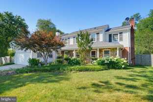 16818 Briardale Rd - Photo 1 of 1