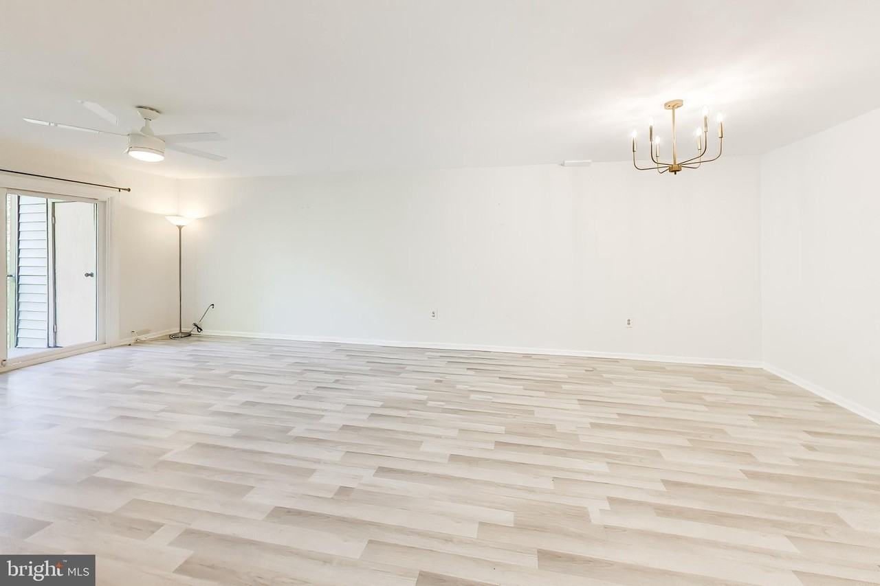 10300 Westlake Dr #S404 - Photo 7 of 26