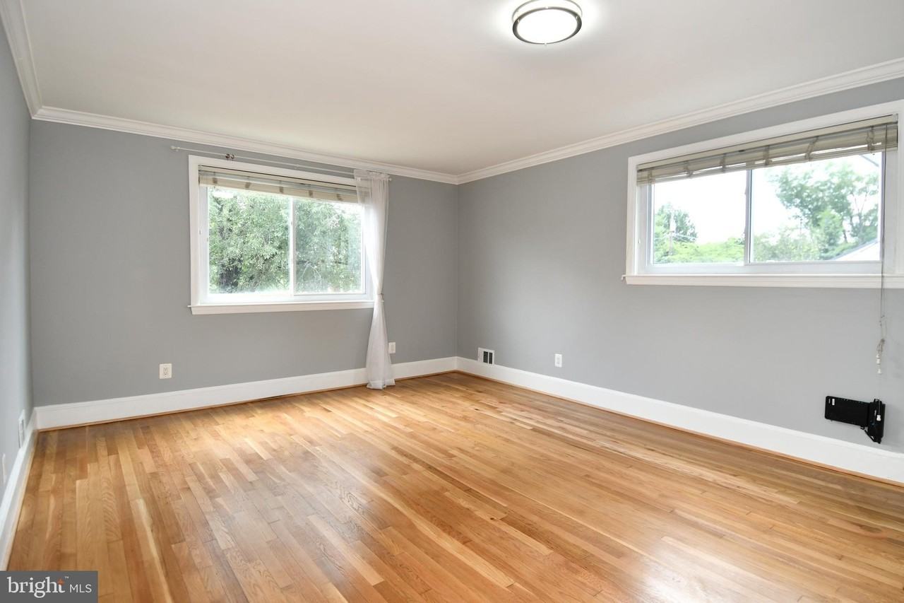 4710 Queensbury Rd #2 - Photo 5 of 34