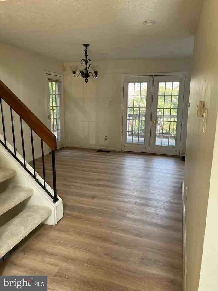 20 Lantern Ln #20 - Photo 4 of 22