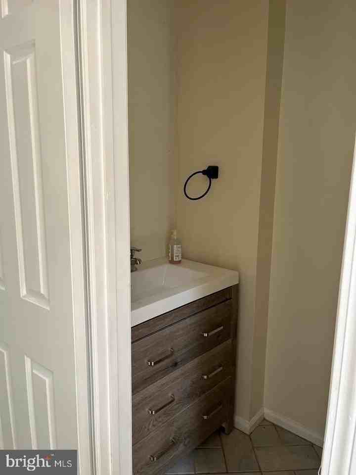20 Lantern Ln #20 - Photo 5 of 22