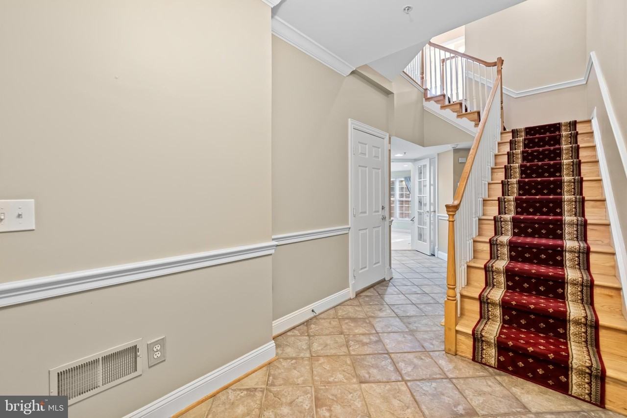 5237 Bessley Pl - Photo 3 of 50