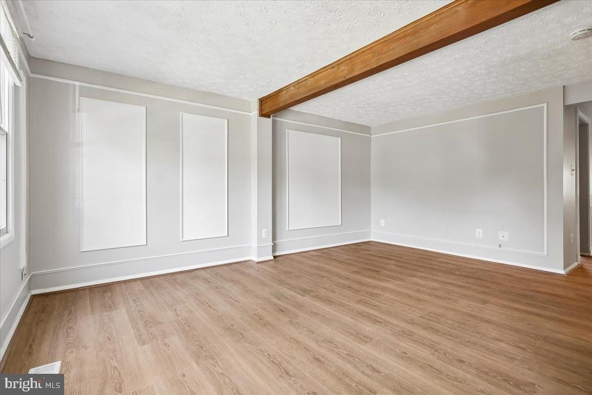 5913 Spruce Run Ct - Photo 7 of 50