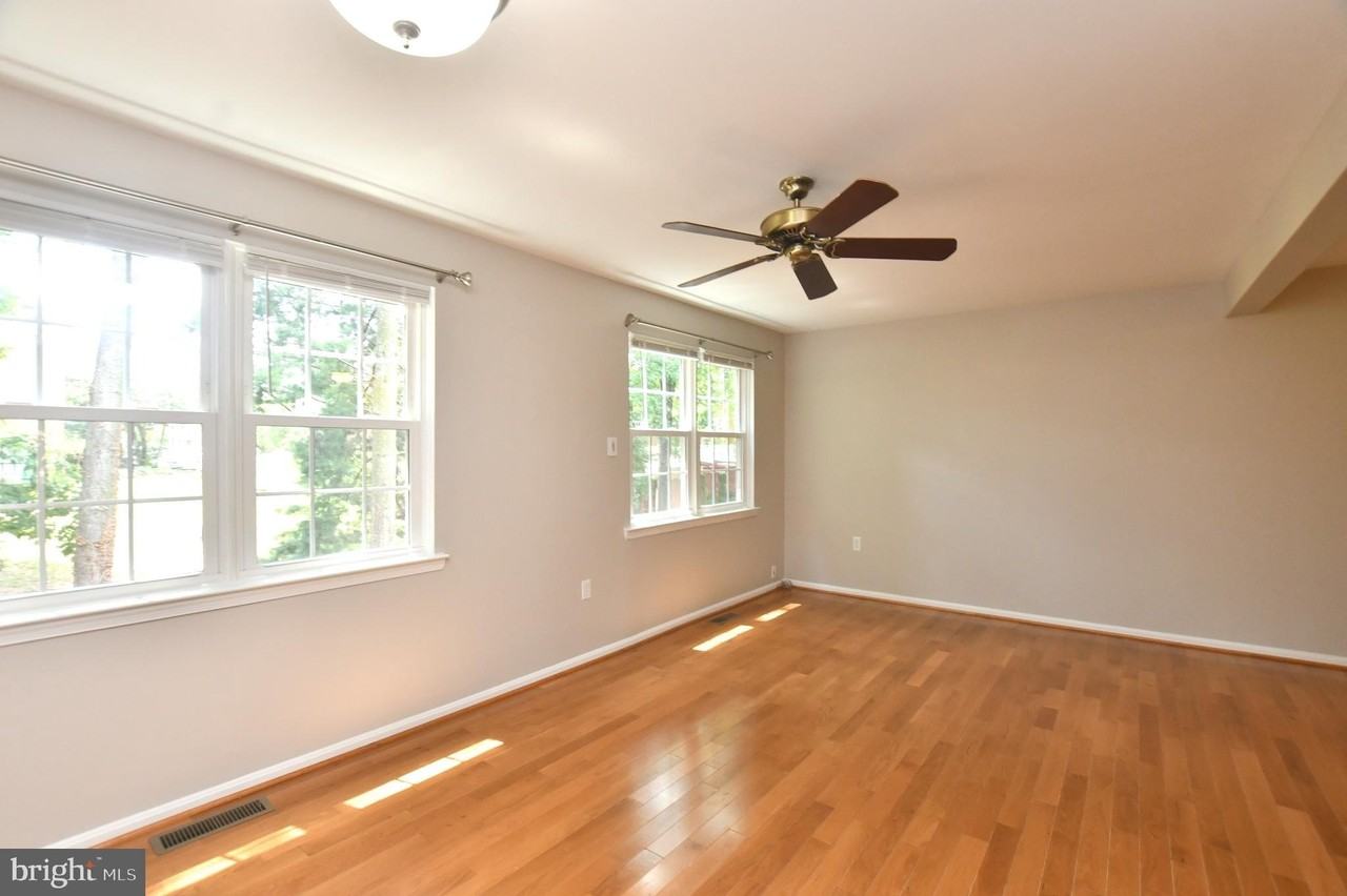 7733 Trevino Ln - Photo 3 of 21