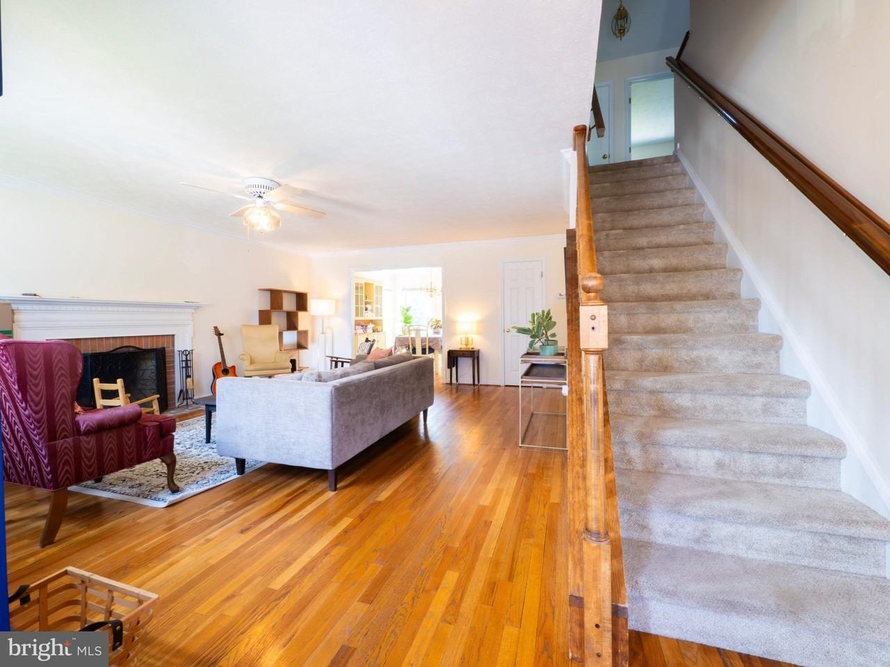 513 Jefferson St - Photo 3 of 40