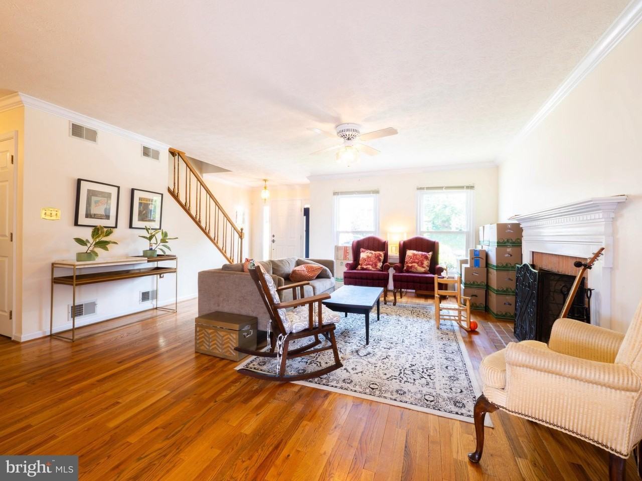 513 Jefferson St - Photo 4 of 40