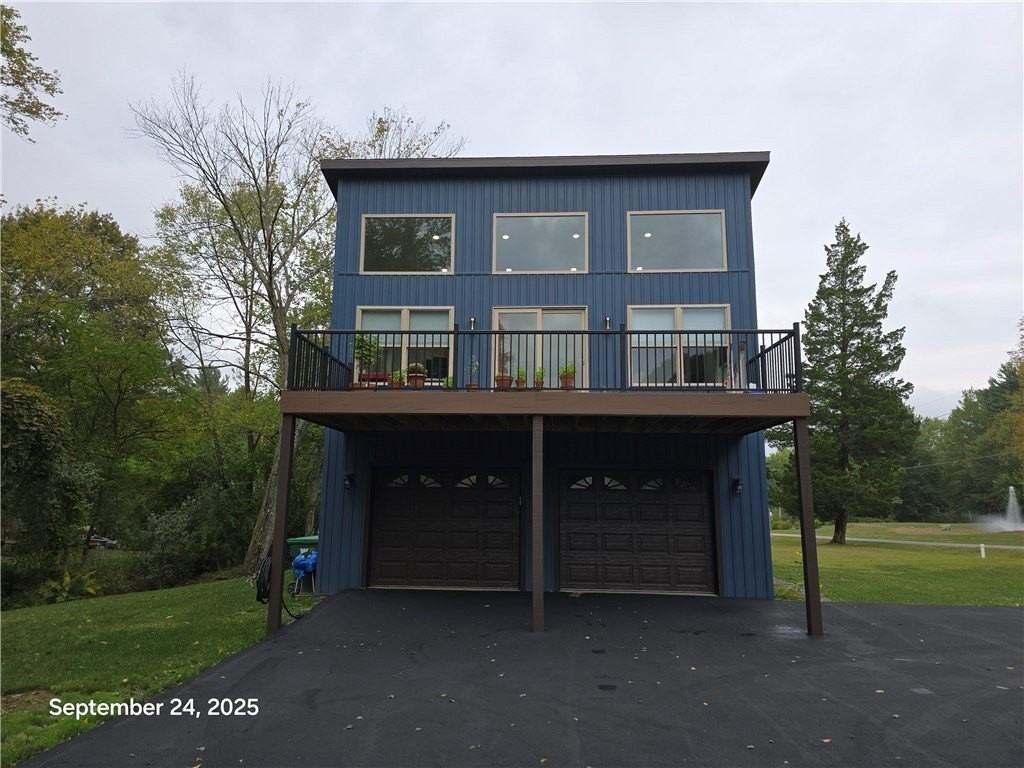 416 S Eberhart Rd - Photo 3 of 28