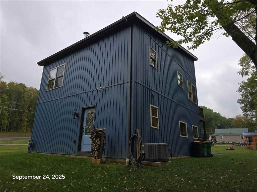 416 S Eberhart Rd - Photo 4 of 28