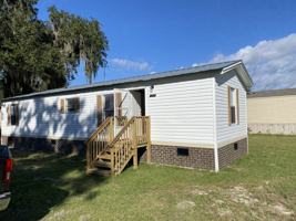 featured image of 2634 Nw 25th Ave