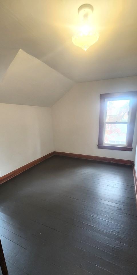 6539 Crystal St - Photo 5 of 23