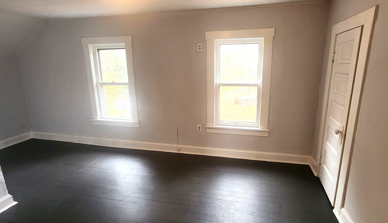 6539 Crystal St - Photo 6 of 23