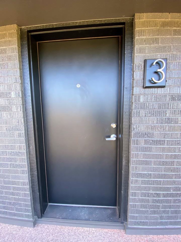 575 Greenwood Ave #5 - Photo 5 of 16