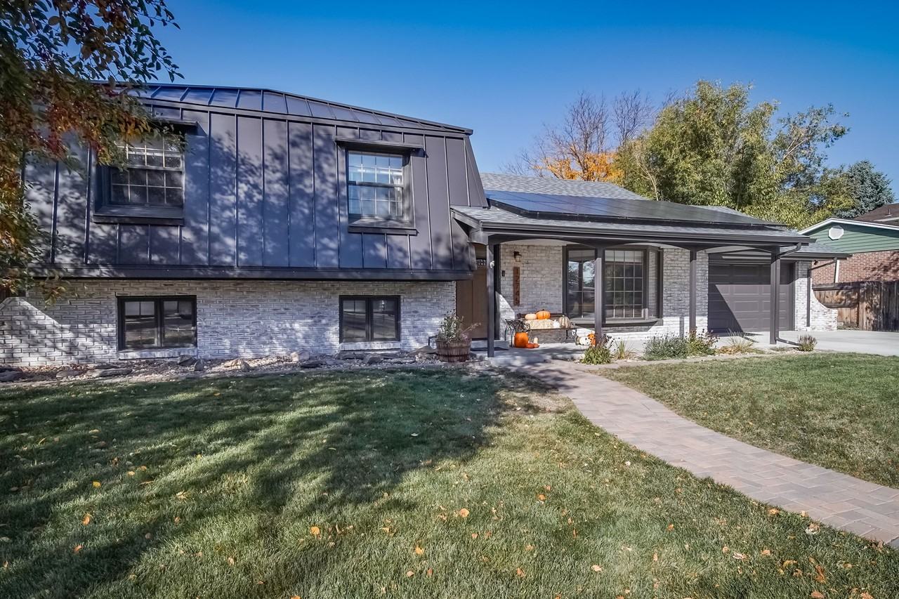 12745 W 61st Ave - Photo 5 of 44