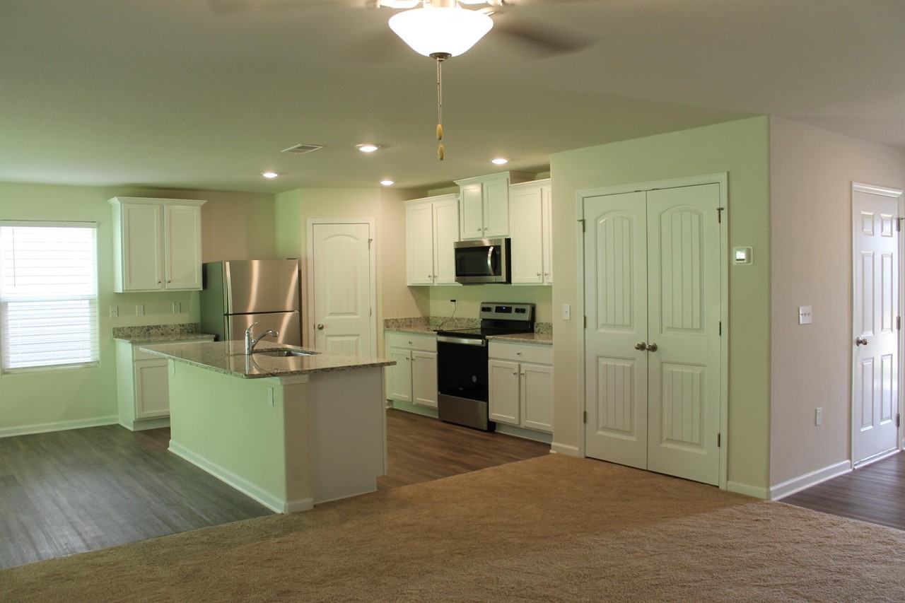 9201 Creedmore Hills Dr #1 - Photo 3 of 18