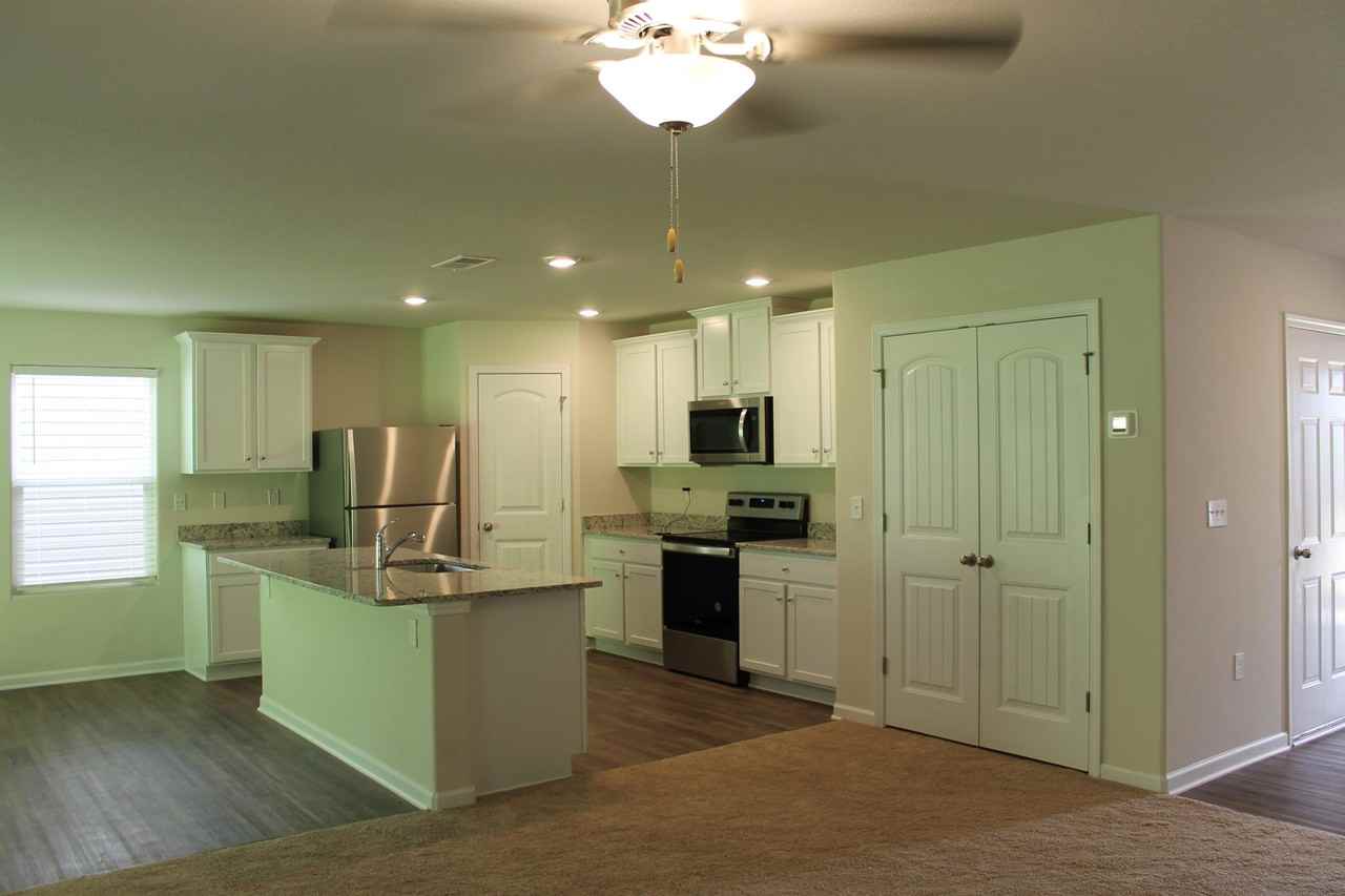 9201 Creedmore Hills Dr #1 - Photo 4 of 18