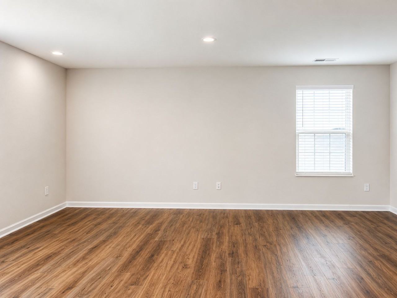 166 Brentwood Dr #1 - Photo 7 of 23