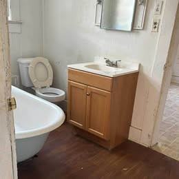 206 Section Ave #1 - Photo 4 of 11