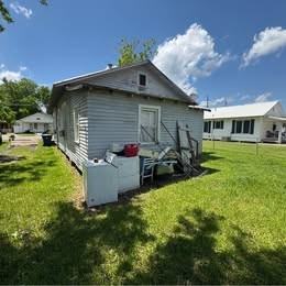 206 Section Ave #1 - Photo 7 of 11